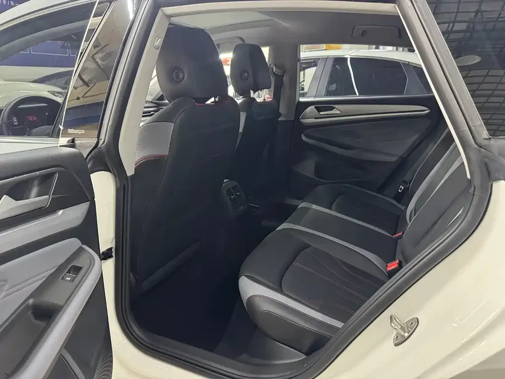 Volkswagen Lamando 2022 из CN, фото 10