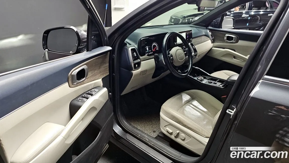 Kia Sorento — фото 9