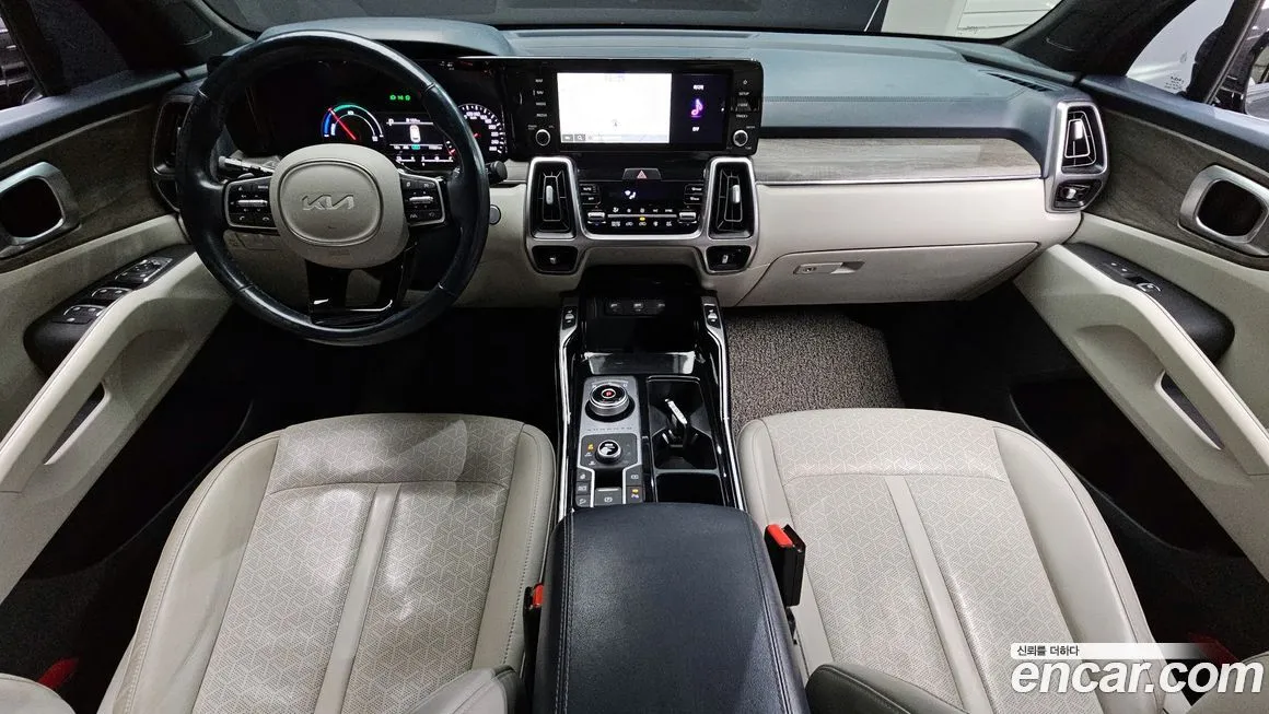 Kia Sorento — фото 10
