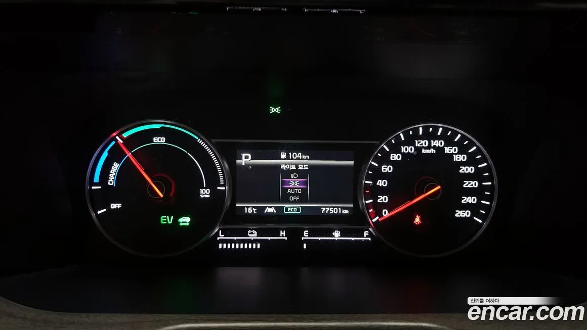 Kia Sorento — фото 4