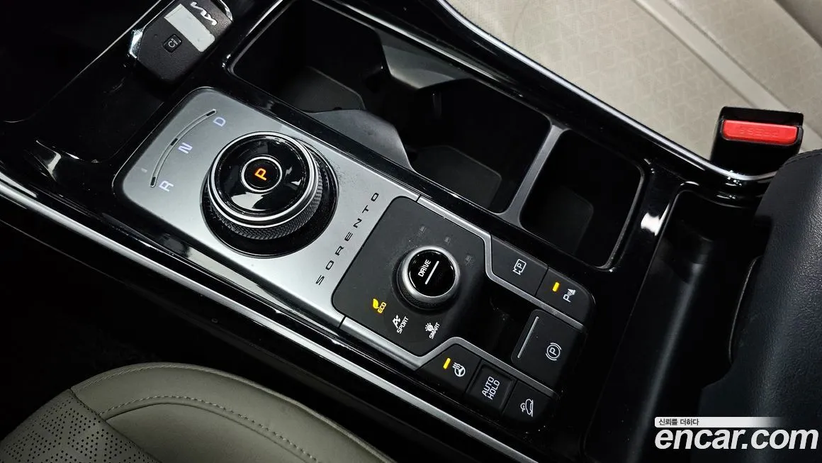 Kia Sorento — фото 5