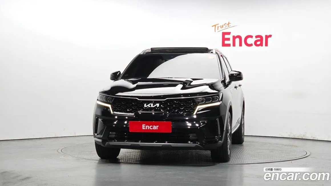 Kia Sorento — фото 6
