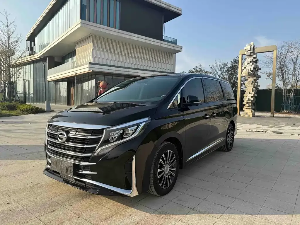 GAC Motor Trumpchi M8 — фото 1