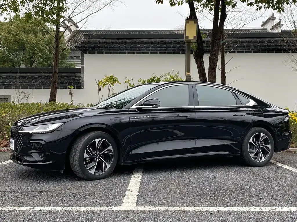 Lincoln Z