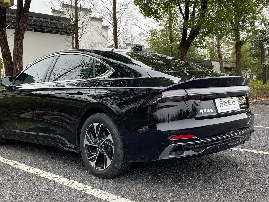Lincoln Z 2024 из CN, фото 7