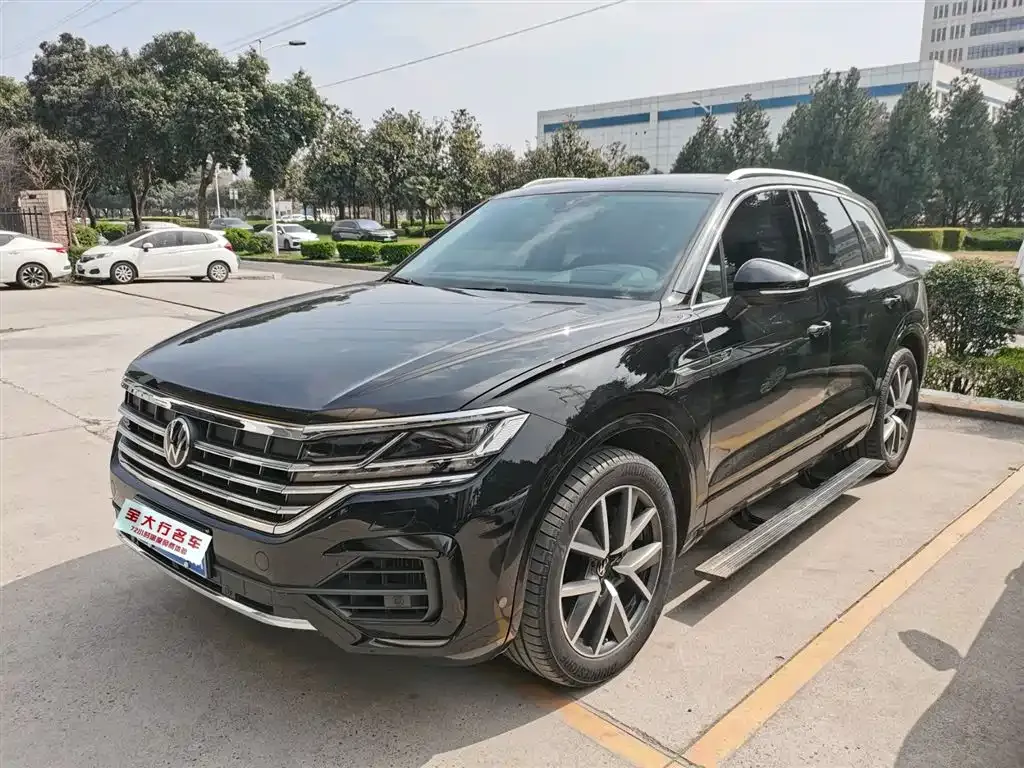 Volkswagen Touareg 2025 из CN, фото 1