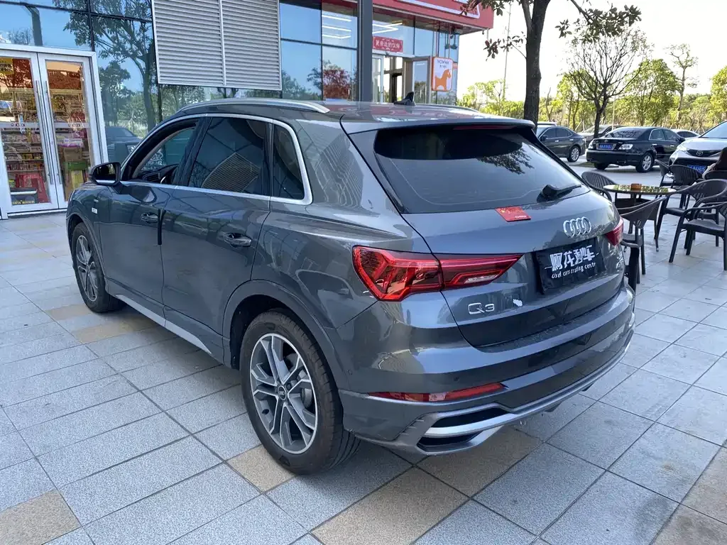 Audi Q3 2023 из CN, фото 9