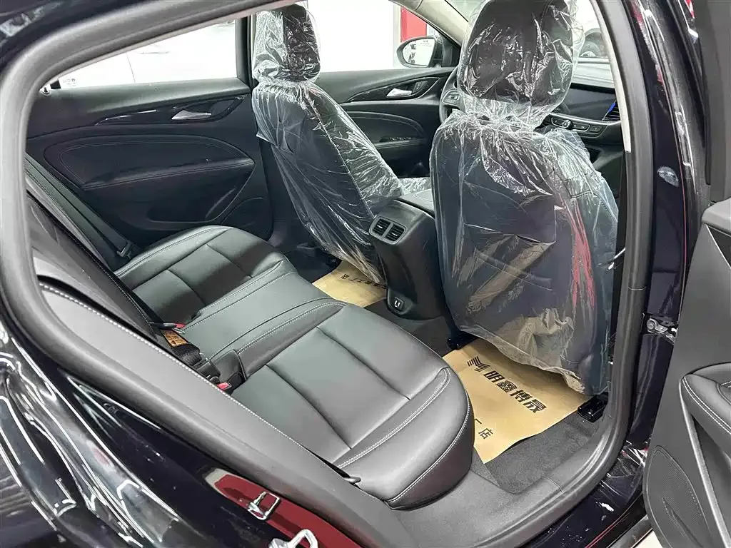 Buick Regal — фото 2