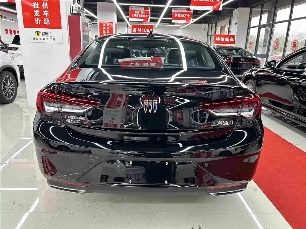 Buick Regal — фото 5
