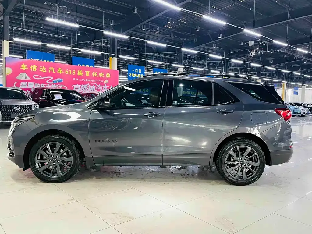 Chevrolet Equinox 2021 из CN, фото 10