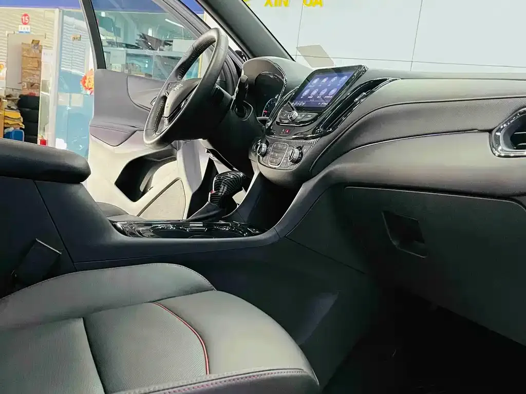 Chevrolet Equinox 2021 из CN, фото 6