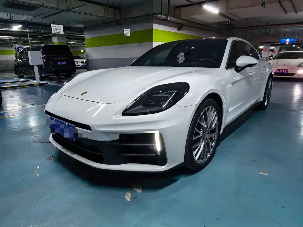 Porsche Panamera 2024 из CN, фото 1