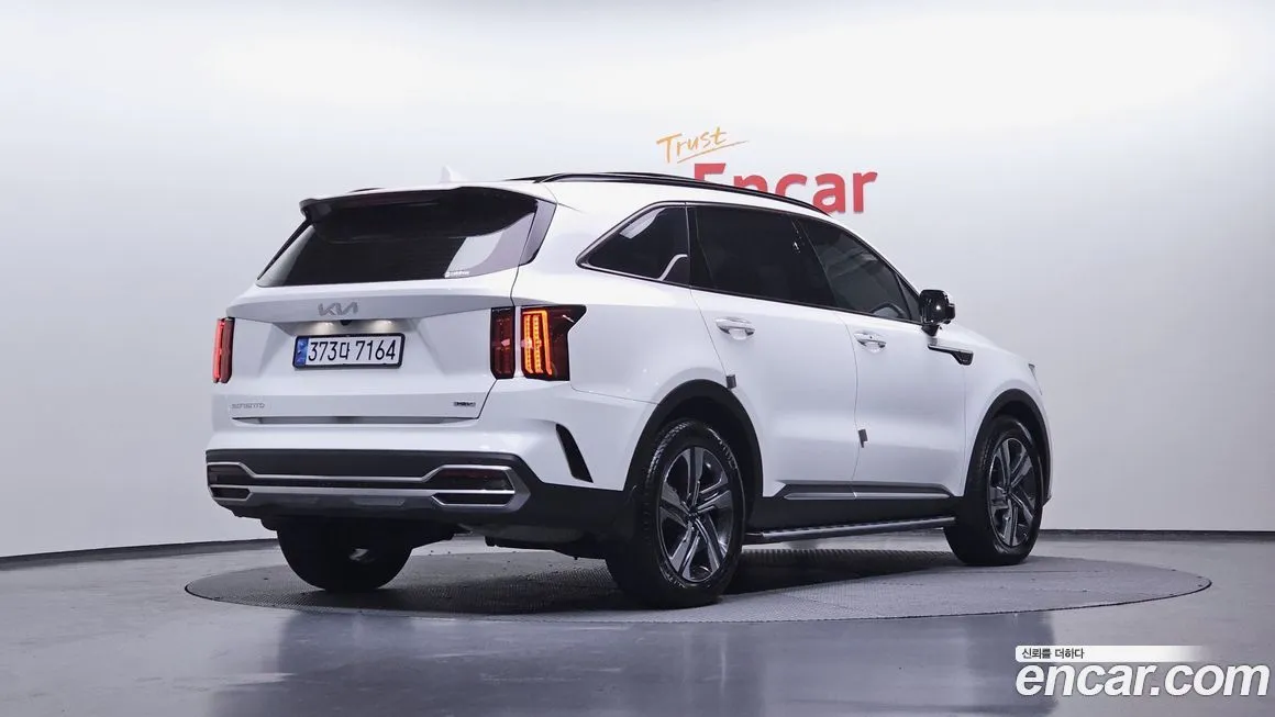 Kia Sorento — фото 3