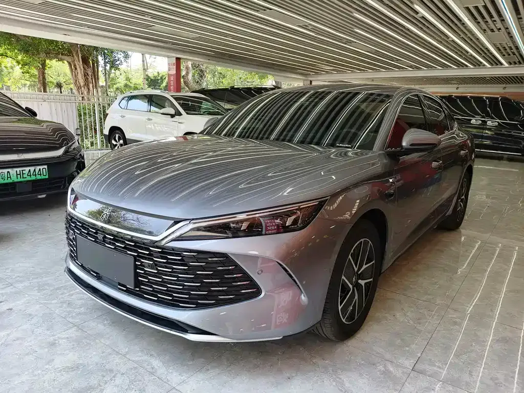 BYD Qin L — фото 1
