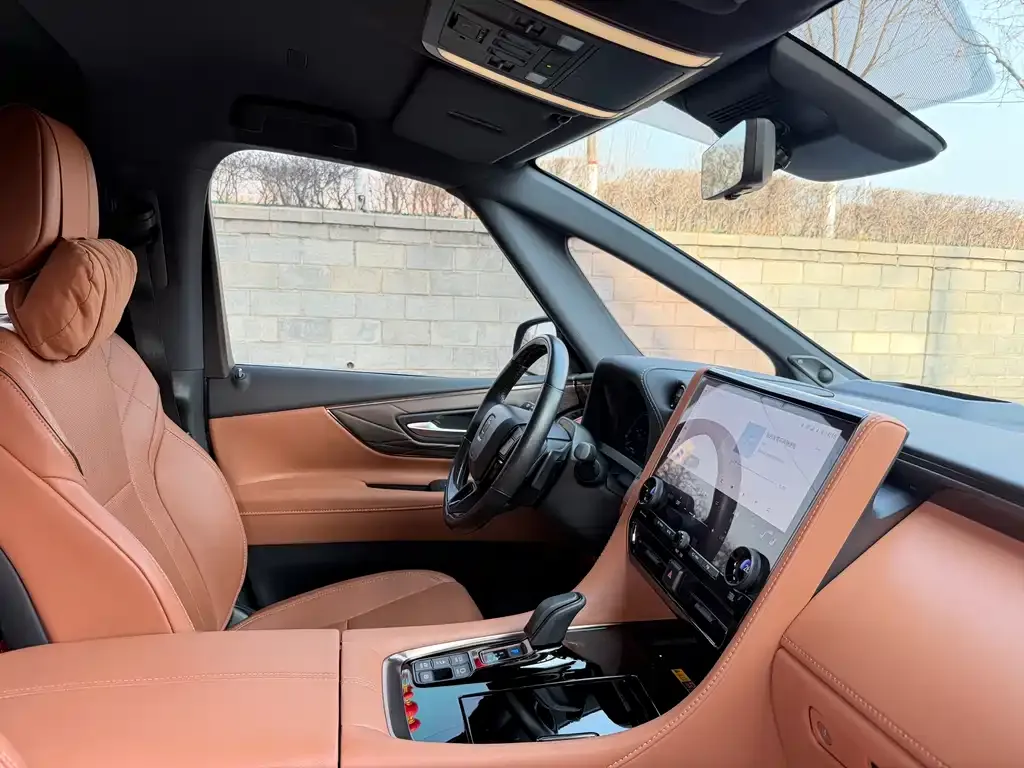 Toyota Vellfire 2024 из CN, фото 6