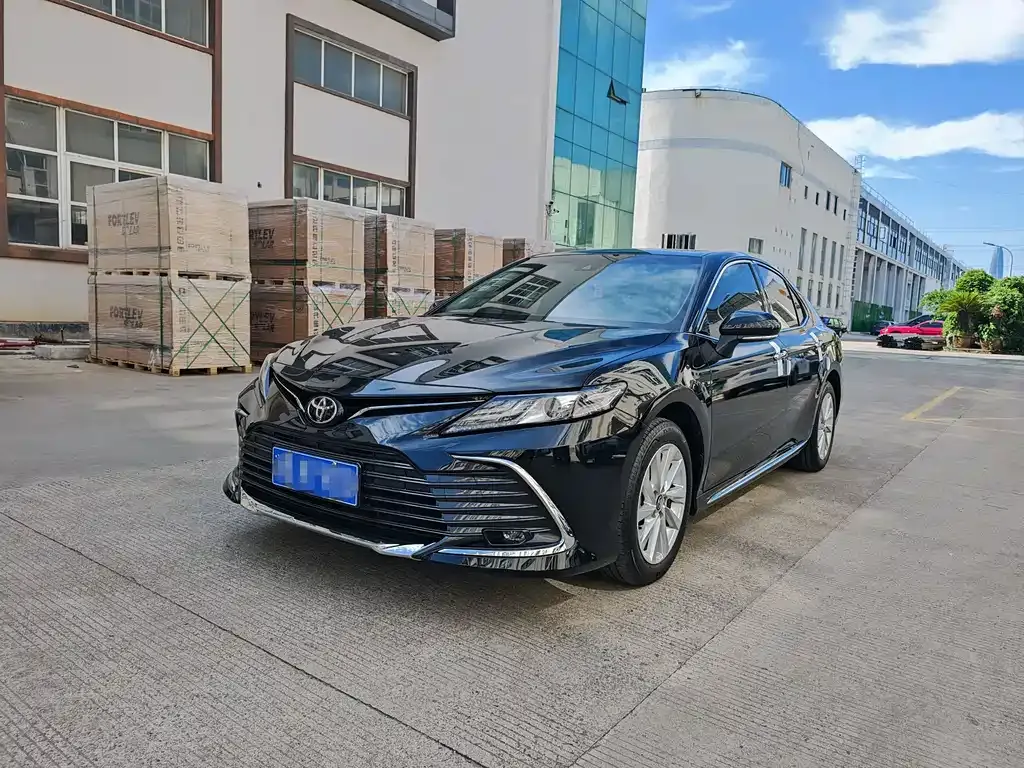 Toyota Camry 2022 из CN, фото 1