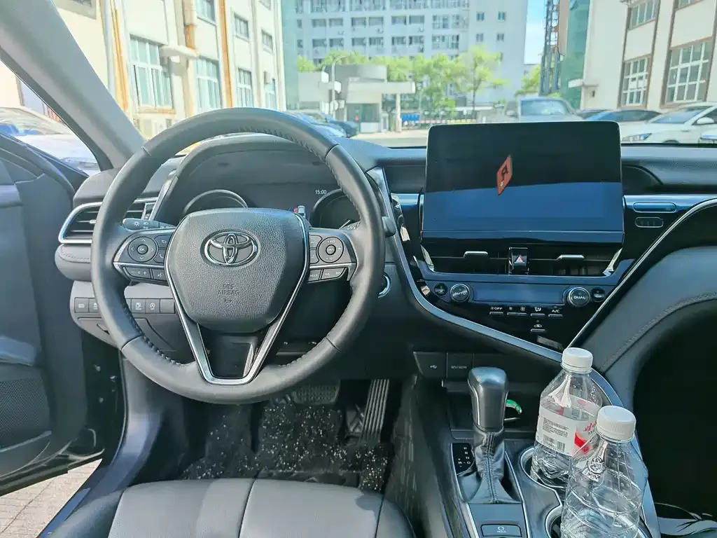 Toyota Camry 2022 из CN, фото 9