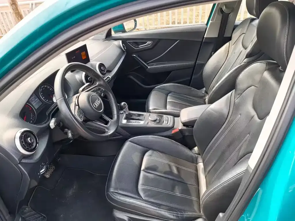 Audi Q2L 2022 из CN, фото 4