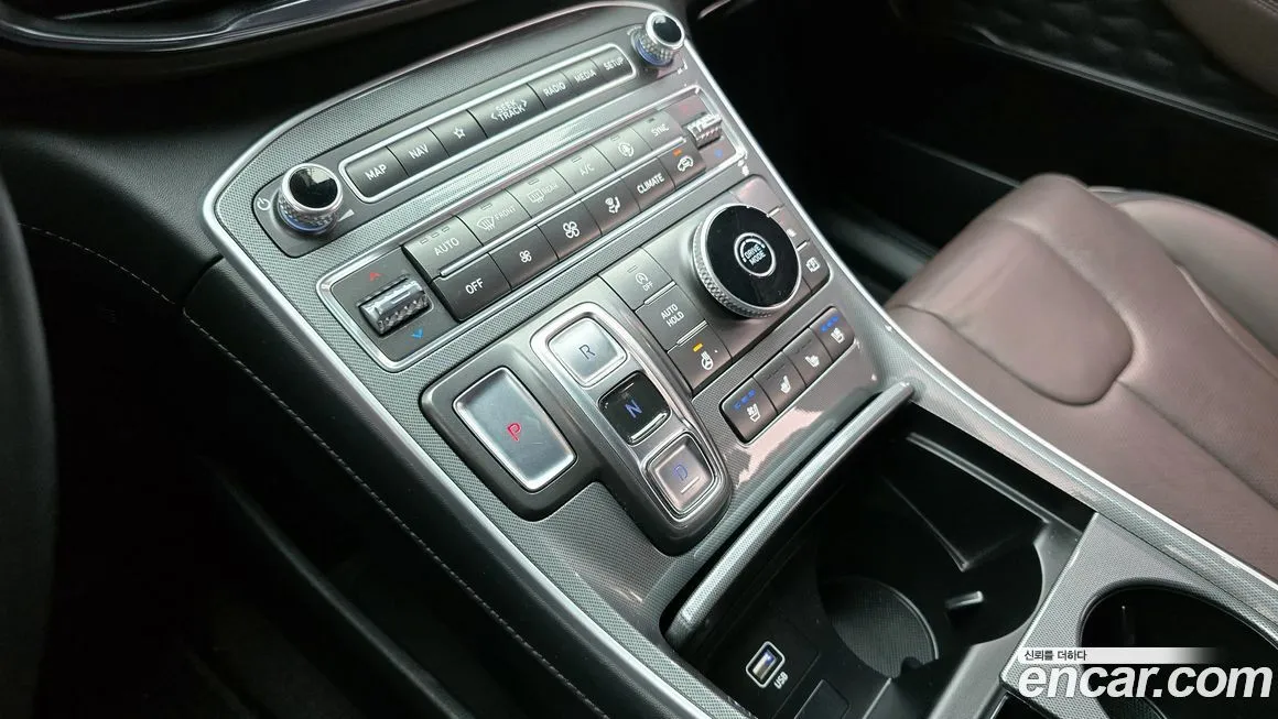 Hyundai Santafe — фото 5