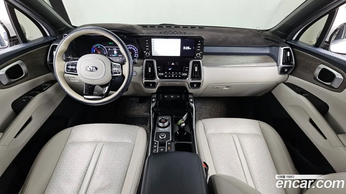 Kia Sorento — фото 9