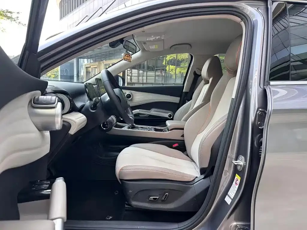 BYD Yuan Plus 2024 из CN, фото 8