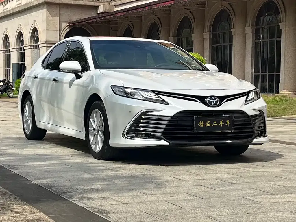 Toyota Camry 2022 из CN, фото 8