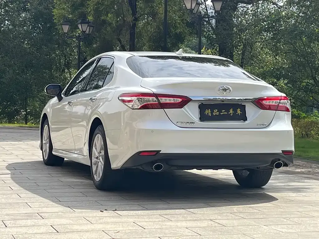 Toyota Camry 2022 из CN, фото 4