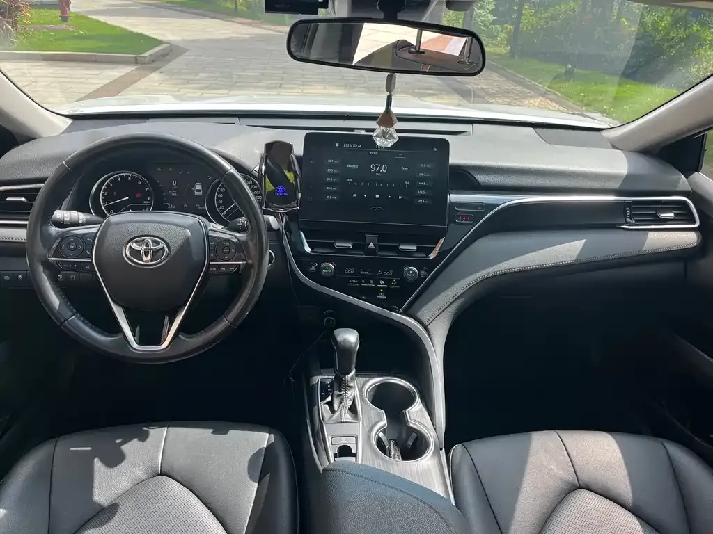 Toyota Camry 2022 из CN, фото 6