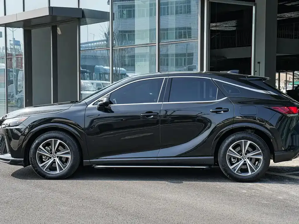 Lexus RX — фото 2