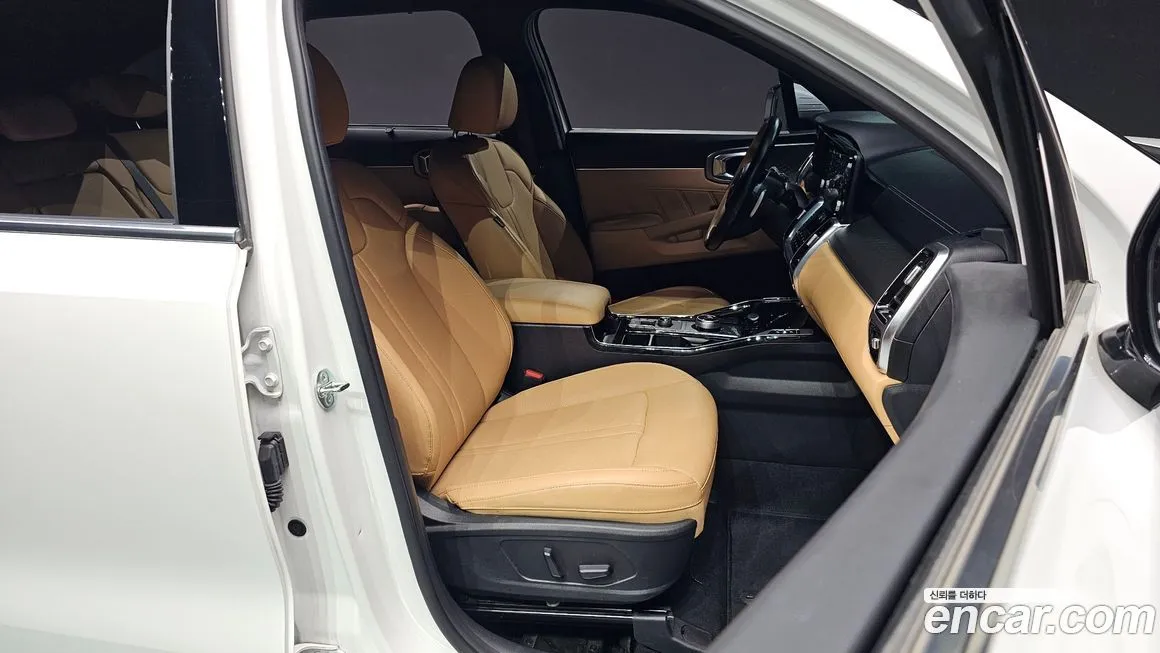 Kia Sorento — фото 9