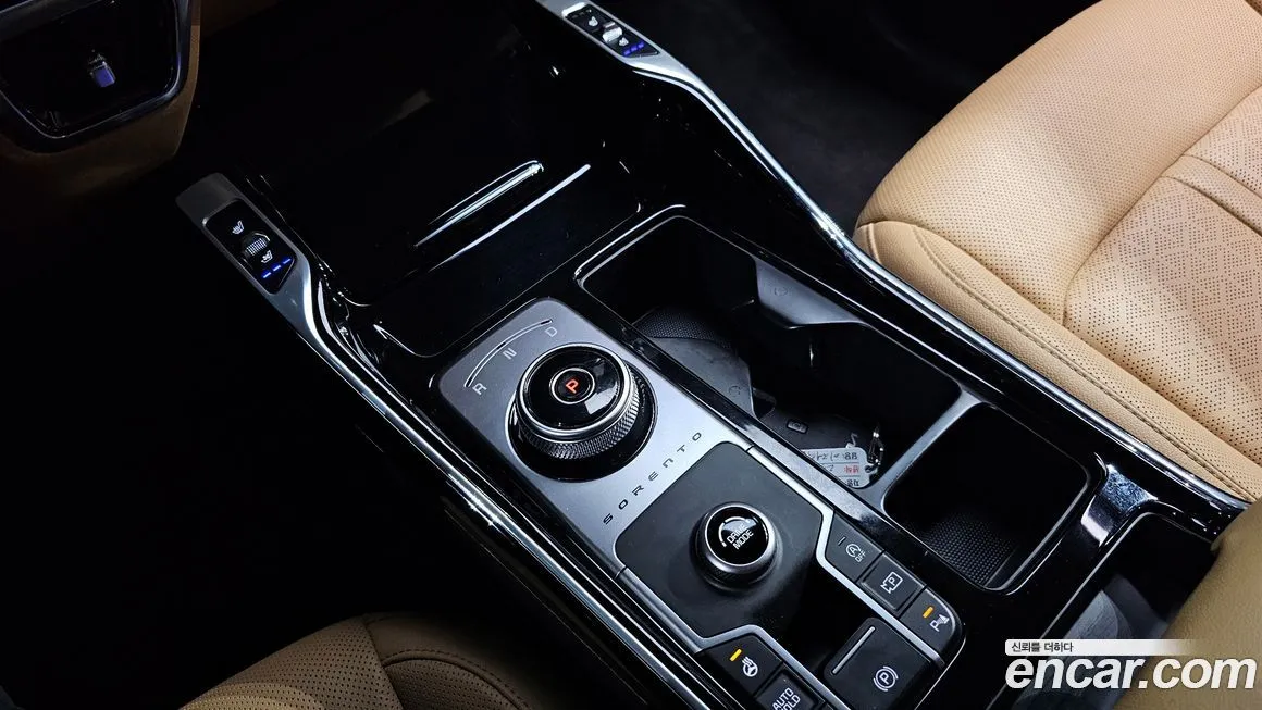 Kia Sorento — фото 8