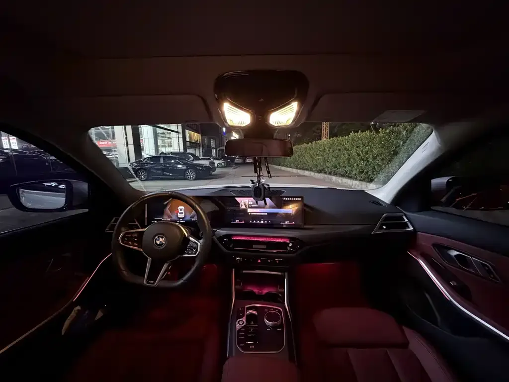 BMW i3 2025 из CN, фото 2