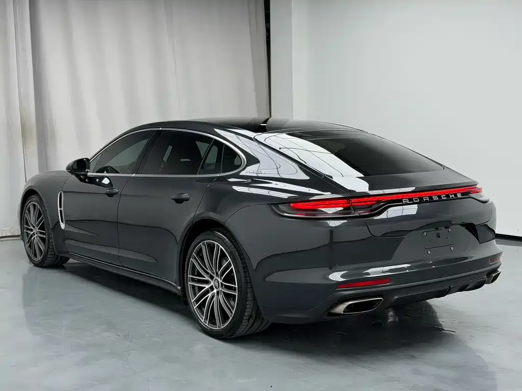 Porsche Panamera — фото 5