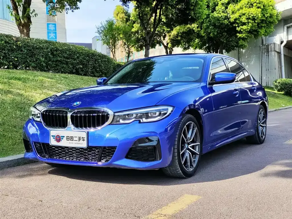 BMW 3 Series 2022 из CN, фото 1