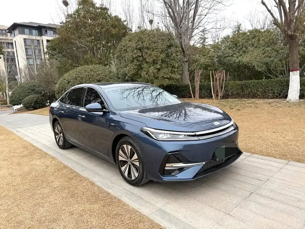 Geely 银河A7 2025 из CN, фото 2