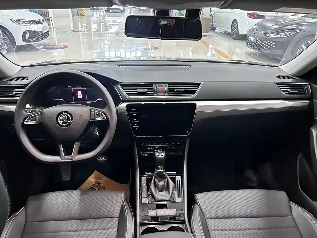 Skoda Superb 2024 из CN, фото 9