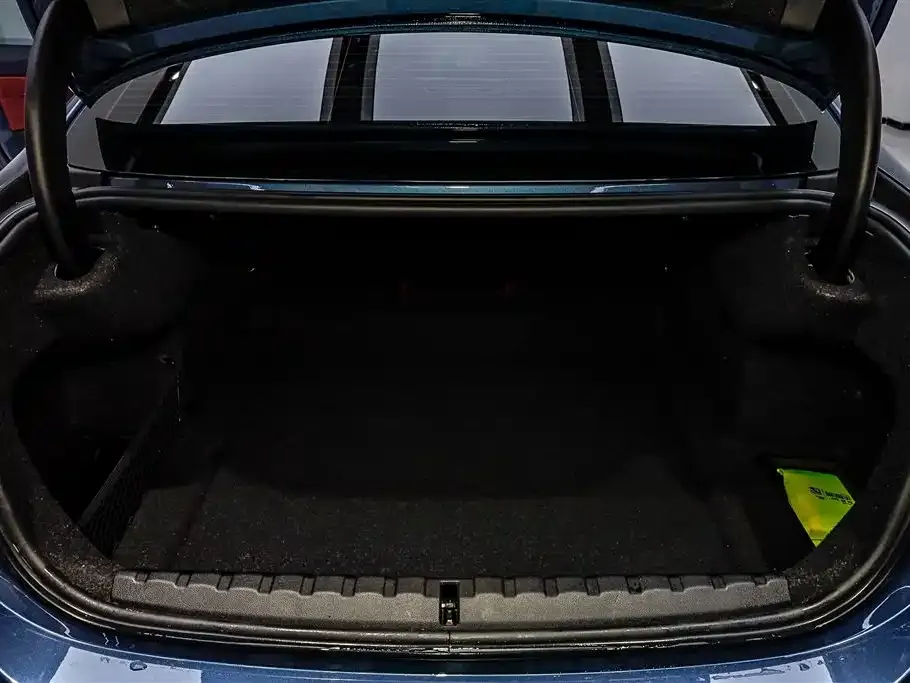 BMW 4 Series 2023 из CN, фото 7