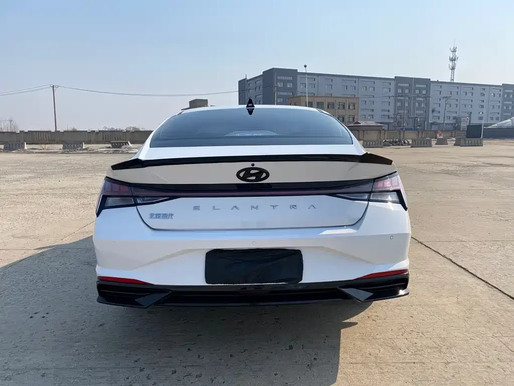 Hyundai Elantra 2022 из CN, фото 6