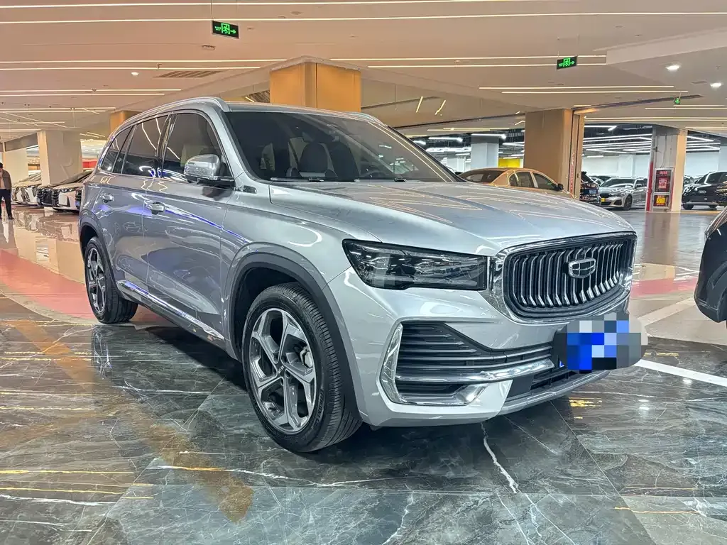 Geely Xingyue L — фото 9