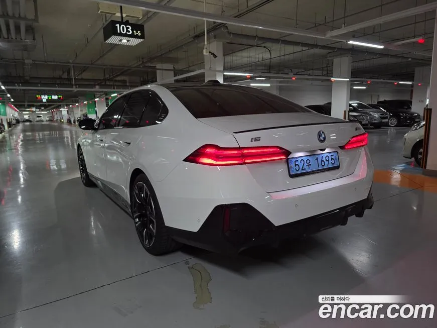 BMW i5 2024 из KR, фото 9