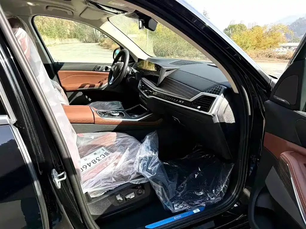 BMW X7 2026 из CN, фото 3
