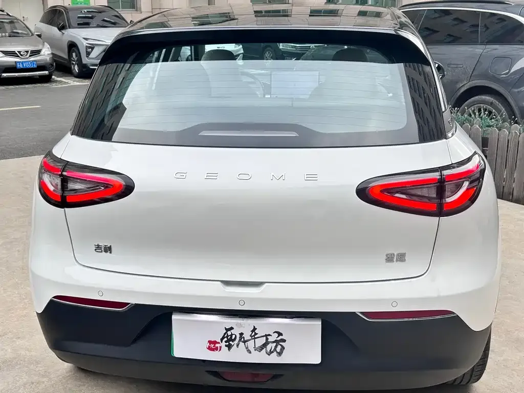 Geely Starburst — фото 4