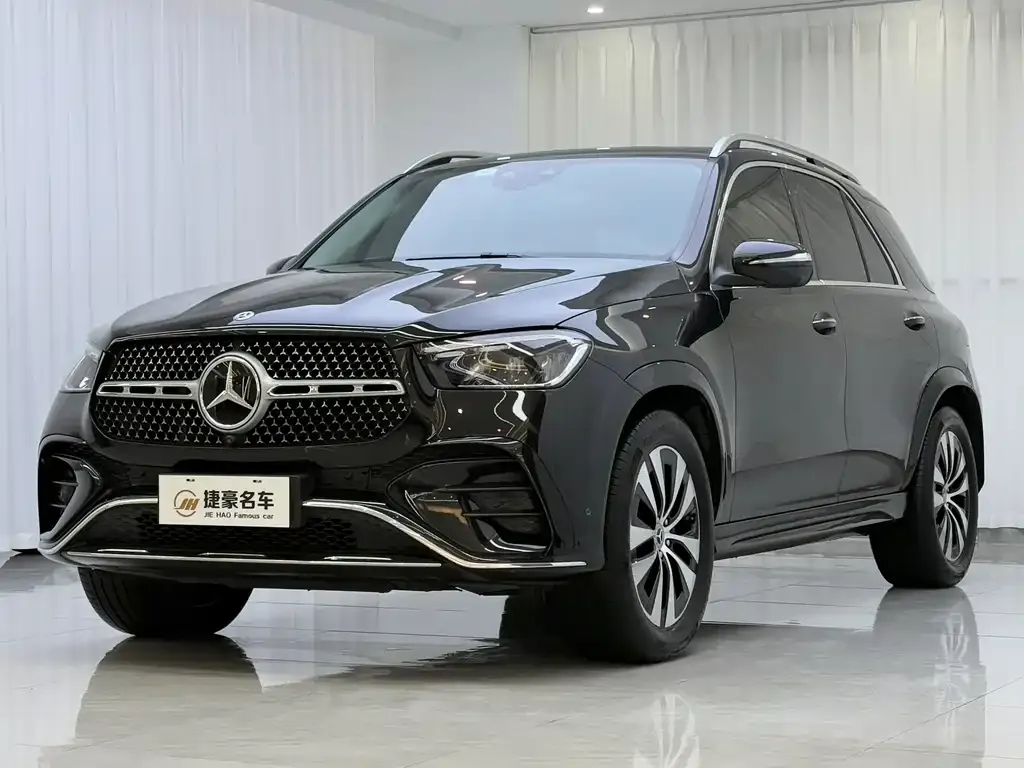 Mercedes-Benz GLE — фото 1