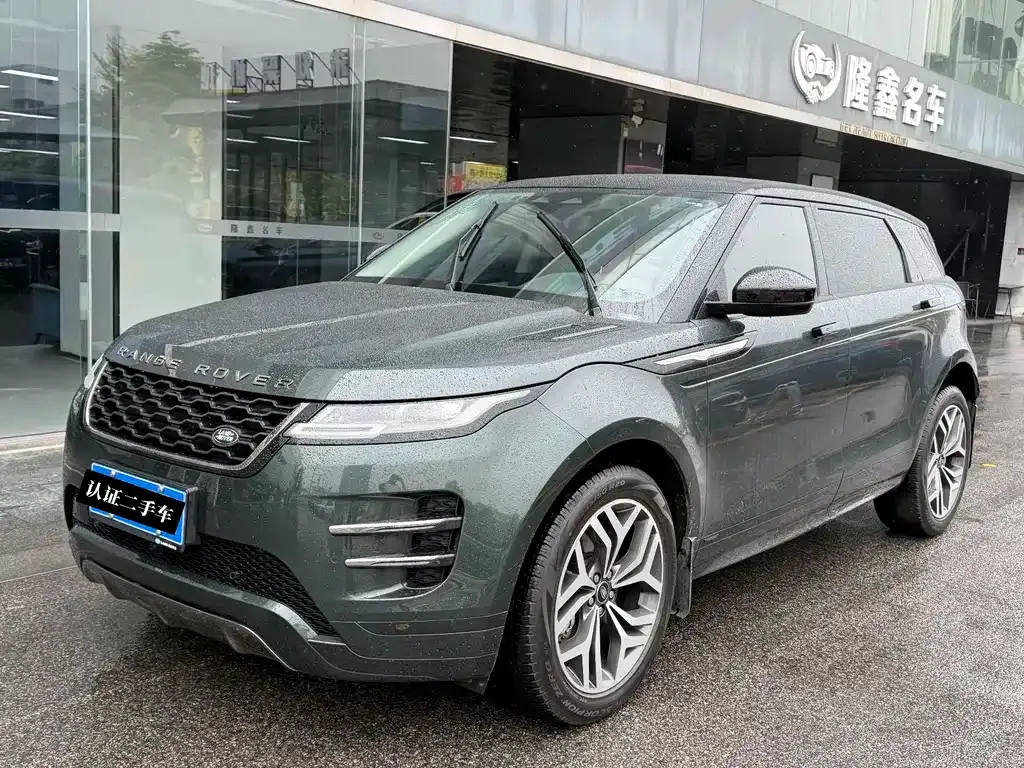 Land Rover Evoque — фото 1