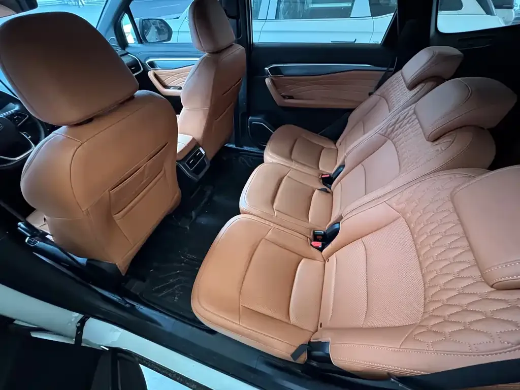 Geely Haoyue L 2024 из CN, фото 7