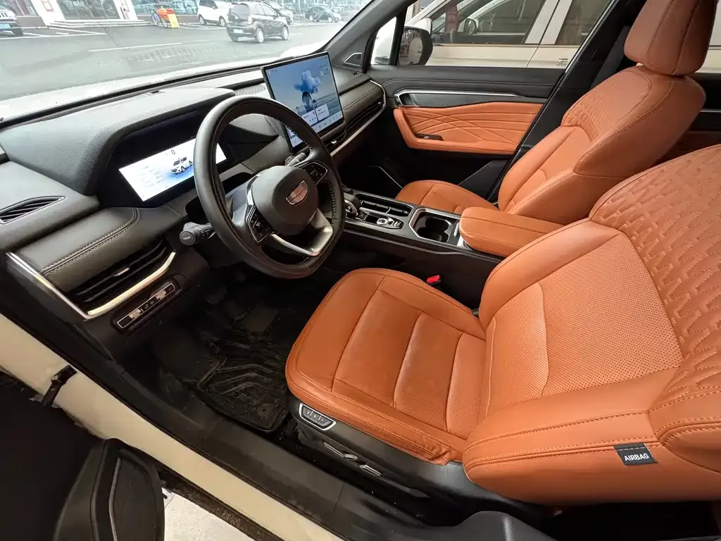 Geely Haoyue L 2024 из CN, фото 4