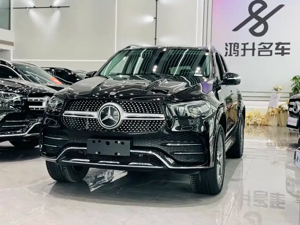 Mercedes-Benz GLE — фото 1