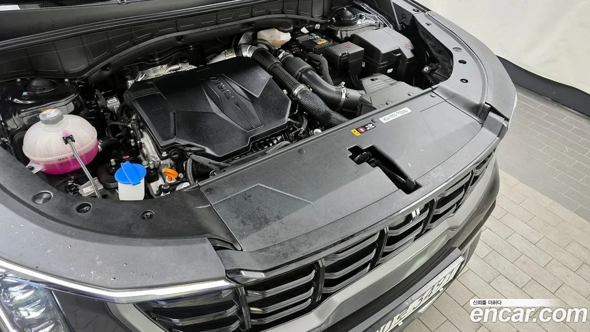 Kia Sorento — фото 10