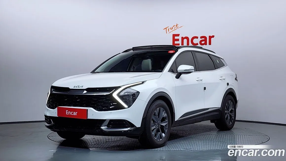 Kia Sportage — фото 1