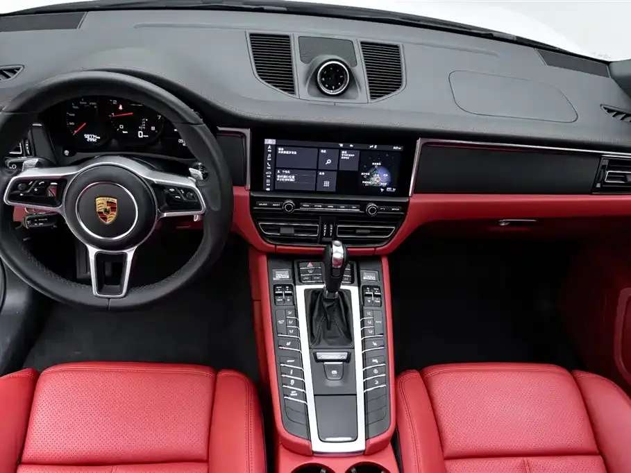 Porsche Macan — фото 9